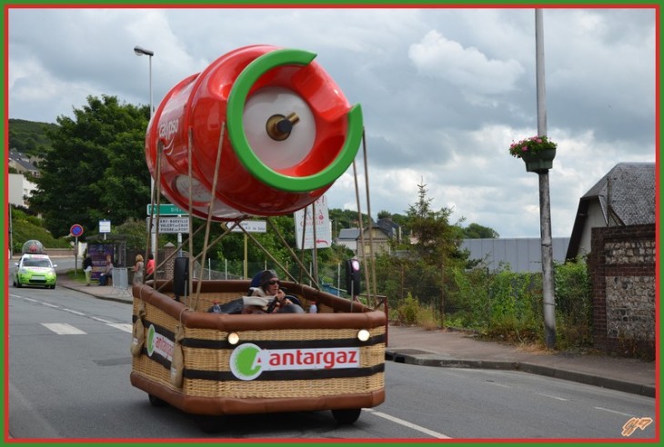 Antargaz fait son cirque tous les ans sur le Tour de France afin de mieux doper les prix de ses clients à l'insu de leur plein gré.